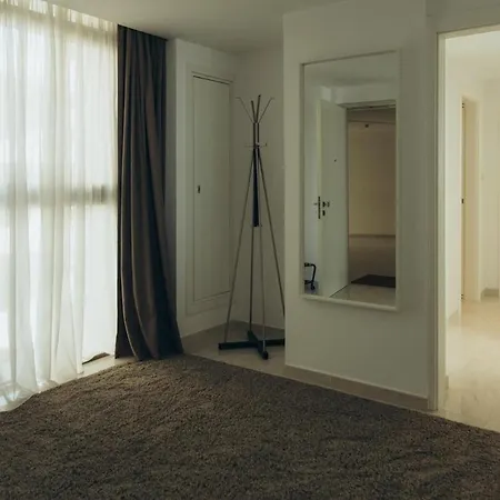 New Luxury 2br Seaview Apt, Sun City, Pool And * أيا نابا