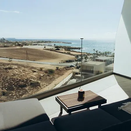 New Luxury 2br Seaview Apt, Sun City, Pool And Lejlighed