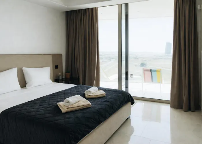 Daire New Luxury 2br Seaview Apt, Sun City, Pool And *