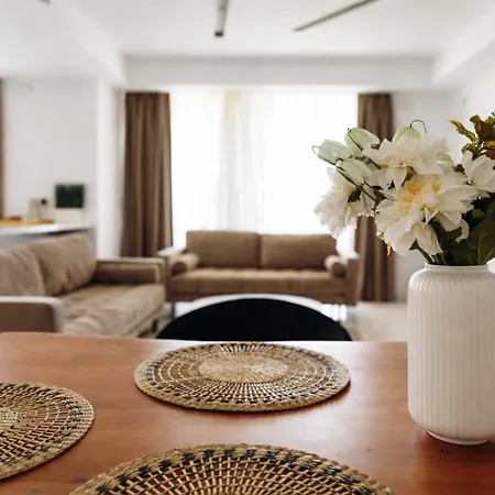 New Luxury 2br Seaview Apt, Sun City, Pool And Apartment *