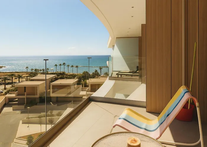 New Luxury 2br Seaview Apt, Sun City, Pool And * أيا نابا