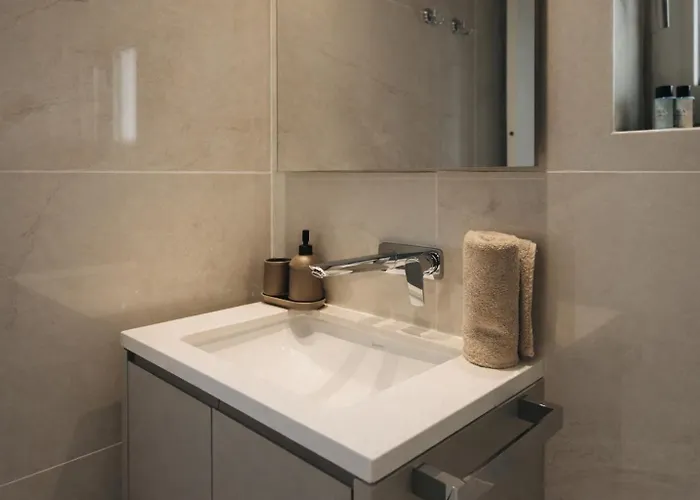 New Luxury 2br Seaview Apt, Sun City, Pool And أيا نابا